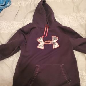 Underarmor hoodie